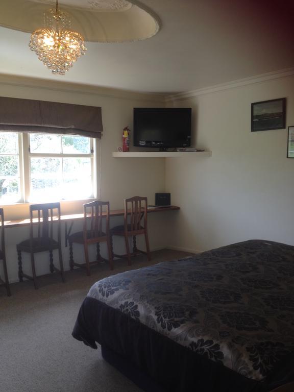 Woodlyn Park Motel Waitomo Caves Dış mekan fotoğraf